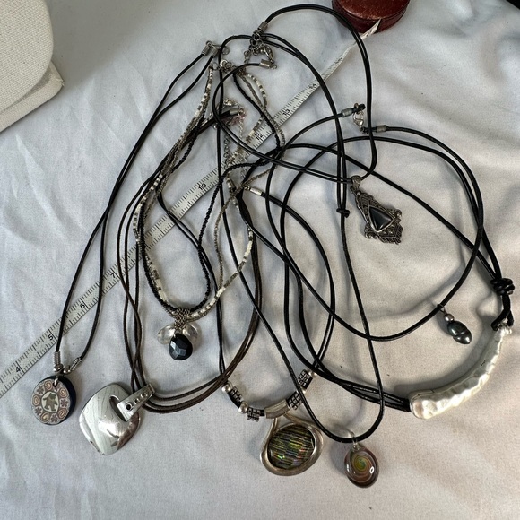 Eight boho casual vibe necklaces - Picture 3 of 7